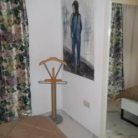 Amazing Center Flat 9 Green Appartamento Larnaca